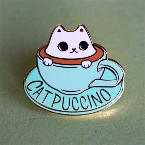 Catpuccino Dici Dur émail Lapel Pin Pretty Pins Cool Pins Jacket Pins