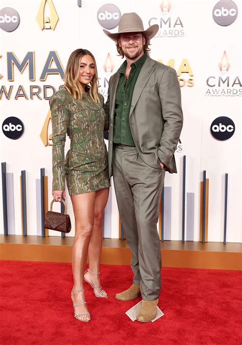 Cma Awards 2023 Photos From The Red Carpet