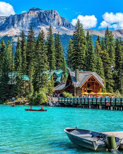 Emerald Lake Yoho National Park British Columbia