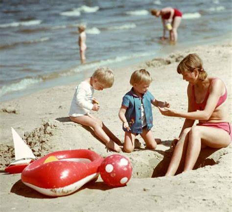 DDR Sommerurlaub 1969 In 2020 Sommerurlaub Urlaub Ddr