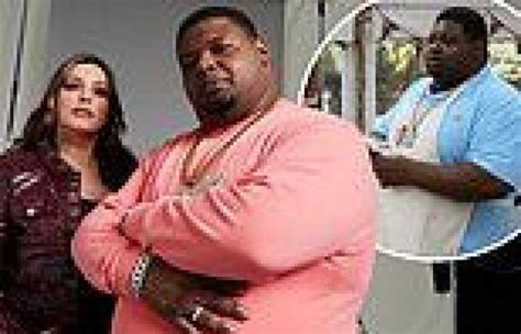 Kelly Brook Joins Big Narstie As Rapper Showcases His Incredible Weight