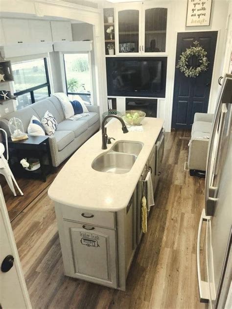 Our family couldn't wait for our first camping trip. 32 Creative Camper Remodel Ideas You Can Try Now (15) - Possible Decor | Rv interior design ...