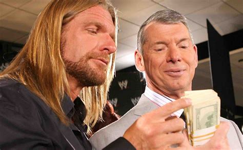 Vince McMahon Returns On Huge WWE Show