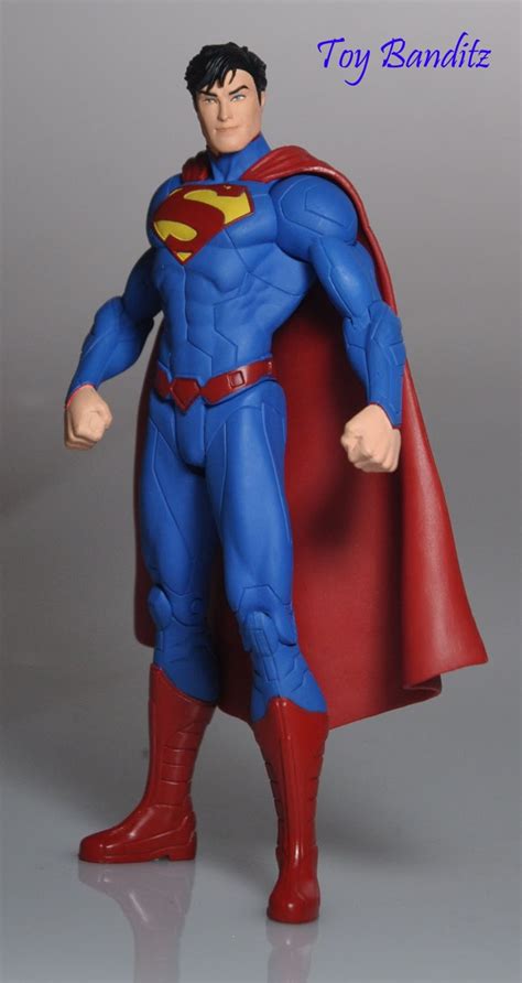Налить в стопку кофейный ликер. toy banditz: DC COLLECTIBLE NEW 52 SUPERMAN