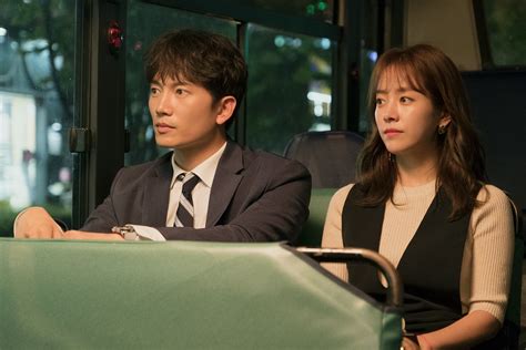 Ji Sung And Han Ji Min Go On Melancholic Bus Ride In “familiar Wife” Soompi