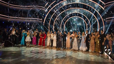 Dwts 2017 Results Season 25 Cast Faces Their First Elimination