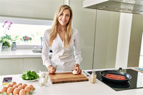 1299 Beautiful Blonde Woman Cooking Dinner Kitchen Stock Photos Free