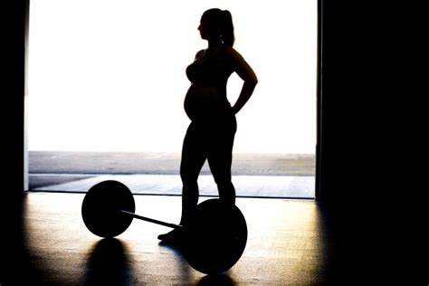 Taras Crossfit Maternity Photos Las Vegas Maternity Photographer