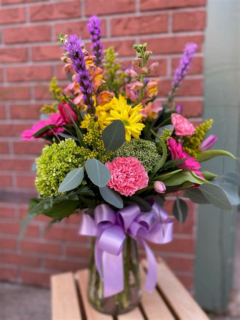 Fresh Cut Flowers Vase Arrangements Kennys Flower Shoppe