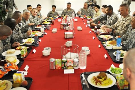 Chief Of Staff Meets With 3rd Id Soldiers In Iraq Article The