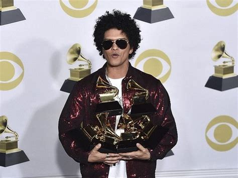 Grammys 2018 Bruno Mars 24k Magic Wins Album Record Song Of The Year