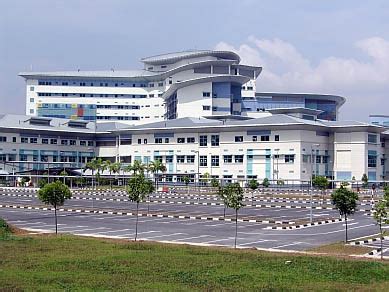 In 1999, the development of this new sungai buloh hospital (covering 130 acres) was initiated to meet the needs of the growing population the sungai buloh hospital. SanaSiniSitu Feir: Kehamilan dan Pengalaman (Part 1)