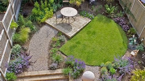 15 Garden Layout Ideas For Your Yard Single Color Palette Orange Not