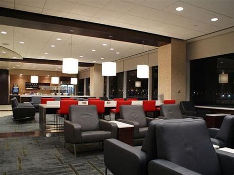 Air Canada Maple Leaf Lounge LAX Airport Lounges Terminal 2 Los Angeles