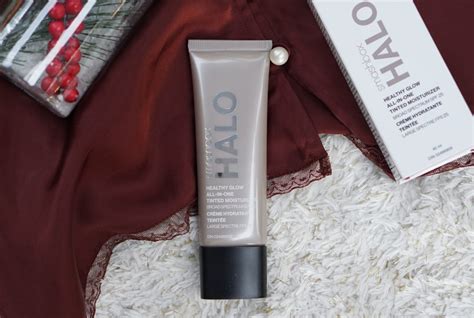 Smashbox Halo Healthy Glow Tinted Moisturizer Review — Raincouver Beauty