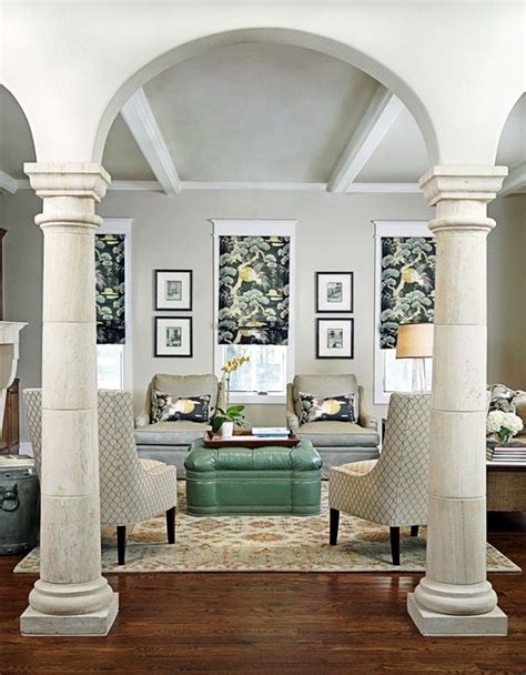 Glorious Pillar Designs To Give A Grand Look To Your House 16