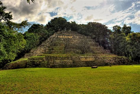 Lamanai Belize Maya Ruins Complex A Significant Portion Of The Temple