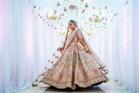 Details 167 Anushka Sharma Wedding Lehenga Buy Vn