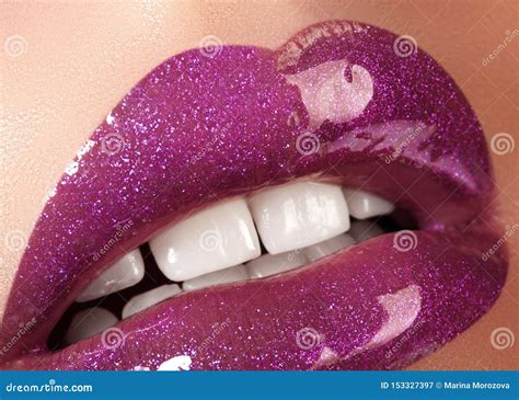 Glamour Magenta Gloss Lip Make Up Fashion Makeup Beauty Shot Close Up Female Full Lips With