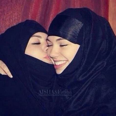 muslim friends arab girls hijab girl hijab muslim girls hijabi girl cute lesbian couples