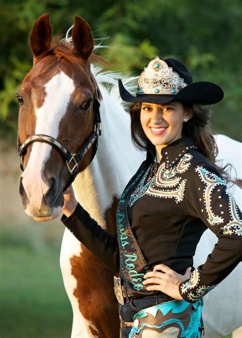 Pin By Morgan Obrien On Senior Photo Ideas Rodeo Queen Clothes