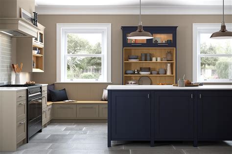 With a careful eye on elegance and detail, and with fine workmanship a constant, we designed levant kitchen furniture to stand out in the crowded world of custom. Hardwick | Painted Shaker Kitchen | Masterclass Kitchens®