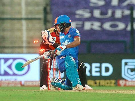 Check out t natarajan's ipl team 2020, career, records, auction price, stats, performances, rankings, latest news, images and more on mykhel.com. IPL 2020: Sunrisers' Natarajan, the yorker king, who cares | Cricket News - Times of India