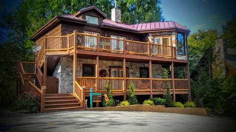 Some cabins allow for larger dogs. Beautiful 3 King BR, Pet Friendly Cabin Has Balcony and Wi ...