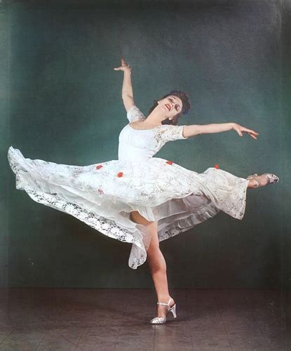 Balanchine Muse And Wife 2nd Vera Zorina Pictured In 1944 People Dancing Dancer Lets Dance