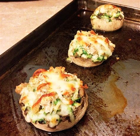 Oven Baked Spinach And Cheese Stuffed Mushrooms With Parmesan Delishably