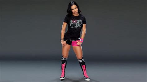 sexy new photos of wwe diva aj lee showing off her legs in hot pants pwmania