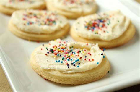 This was the best sugar cookie recipe i've made and have tried many recipes, this one is perfect, add some almond extract as a reviewer had writen, also this recipe is ideal for decorated cookies. Low-Fructose Sugar Cookie Cutouts - Delicious as it Looks