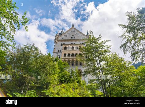 The Magnificent New Swan Stone Castle Schloss Neuschwanstein Perched