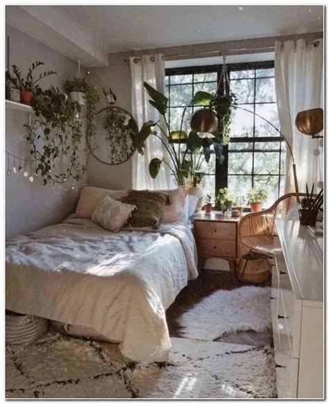 Aesthetic Bedroom Artsy 65 Ideas For Small Bedrooms For