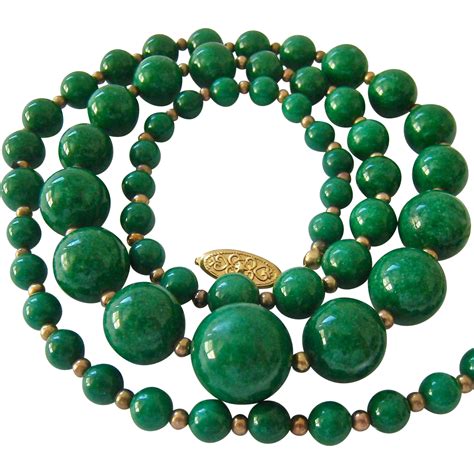 Graduated Green Gemstone Bead Necklace 25 Inches From Susabellas On