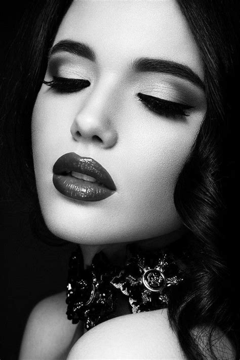 Pin By Sunil Jaiswal On Beauty Dark Beauty Black And White