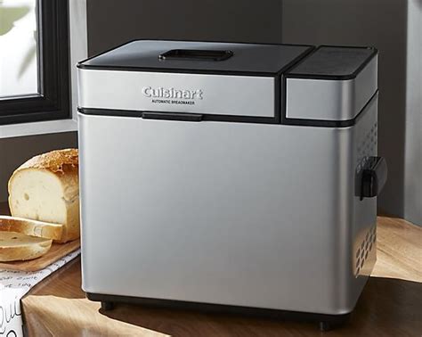 That machine comes with a super comprehensive recipe book and the ability to customize your bakes and save your desired settings. Cuisinart CBK-100 Review | Cuisinart Bread Makers 2020 in 2020 | Bread makers, Cuisinart, Bread ...