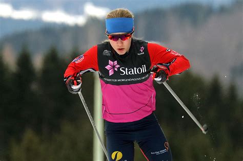Mai 2001) ist eine norwegische skilangläuferin. Resultater Helene Marie Fossesholm 2017-2018