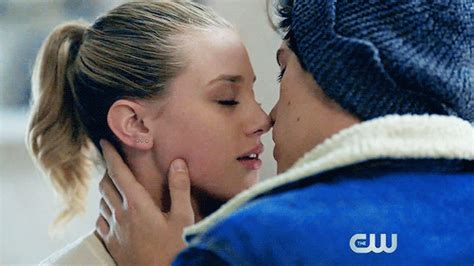 Hot bedroom romance of young couple | hot kiss scene. Betty & Jughead, OMG. Betty & Jughead's first kiss in her ...