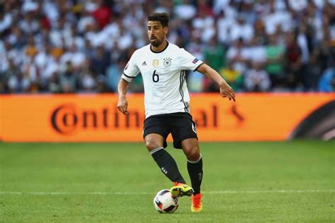 Sami khedira consiguió hacer mucho más resistentes sus músculos modificando sus hábitos alimenticios. Muslimische und konvertierte bekannte Fußballer - Weg zum ...