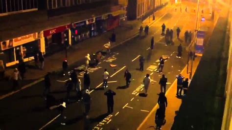 London Riots Rioters Attack Police In Woolwichupdate Youtube