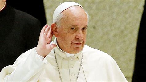 Papa Francisco Llama A Madre De Una Joven Argentina Desaparecida En