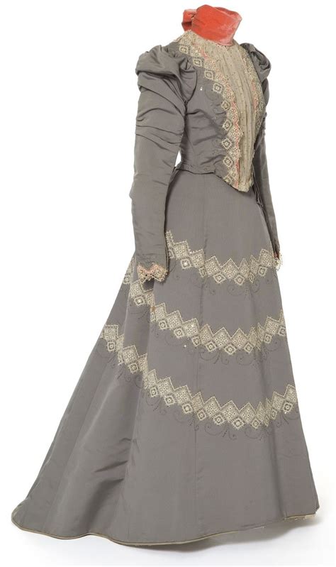 Vers 1897 Historical Dresses Victorian Gown Victorian Fashion