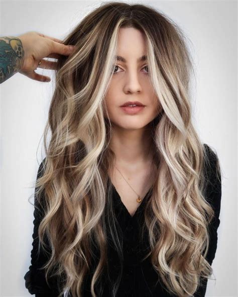 Best Blonde Highlights Ideas For A Chic Makeover In Hair Adviser Blonde Highlights