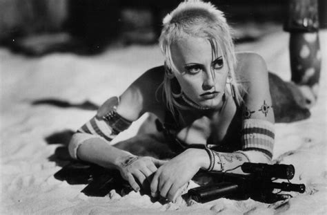 Tank Girl 1995