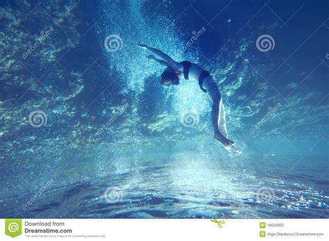 Free Dive Stock Image Image Of Diver Amazing Apnea 18042833