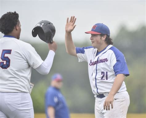 Behind Caleb Taylor Morgantown Shuts Out University To Win Sectional