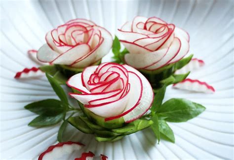 Heres How You Make Radish Rosettes Radish Benefits