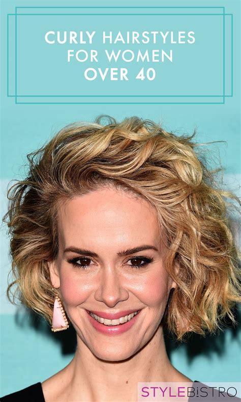 20 Short Hairstyles For Women In Their 40s Hairstyle Catalog