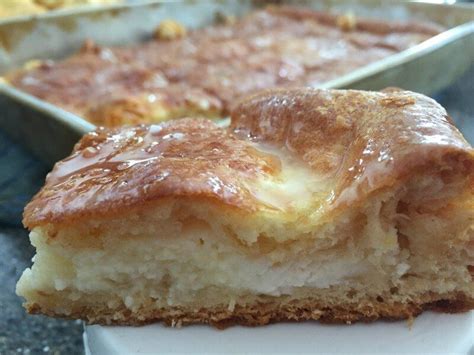 They're all more or less the. Pillsbury Cream Cheese Danish Crescent Rolls | Recipe (With images) | Cream cheese danish recipe ...